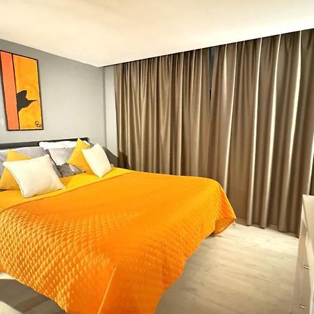 Dora Park-Porta Susa Private Parking&Netflix Turim Exterior foto