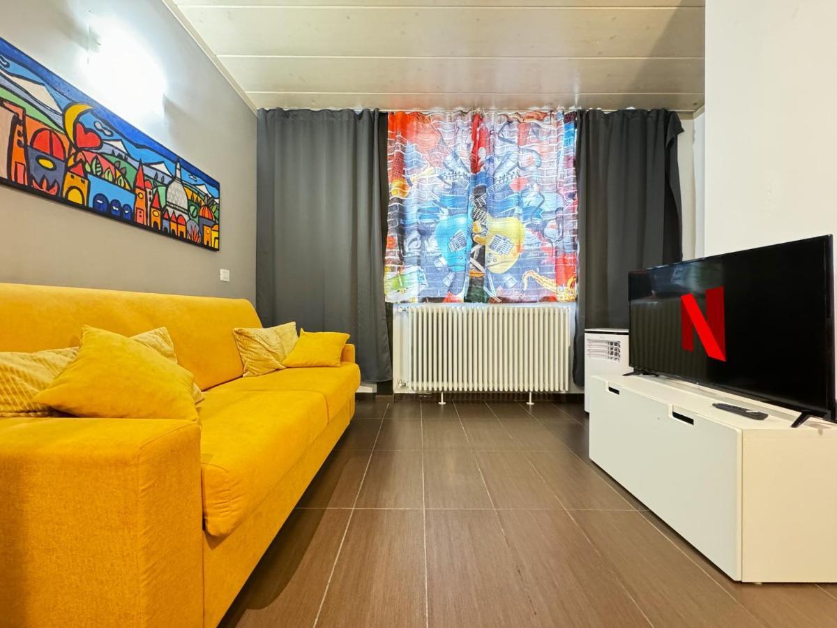 Dora Park-Porta Susa Private Parking&Netflix Turim Exterior foto