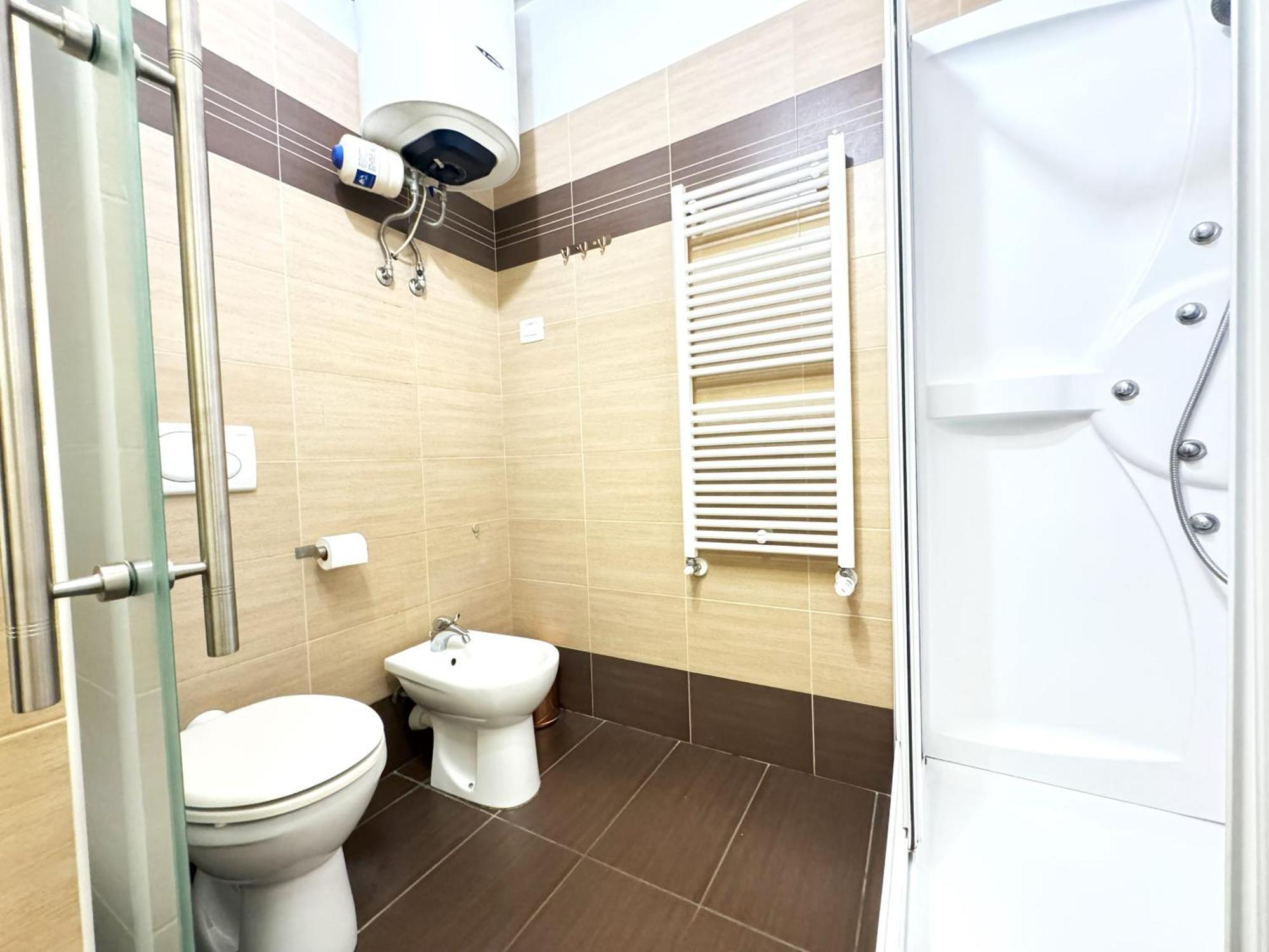 Dora Park-Porta Susa Private Parking&Netflix Turim Exterior foto